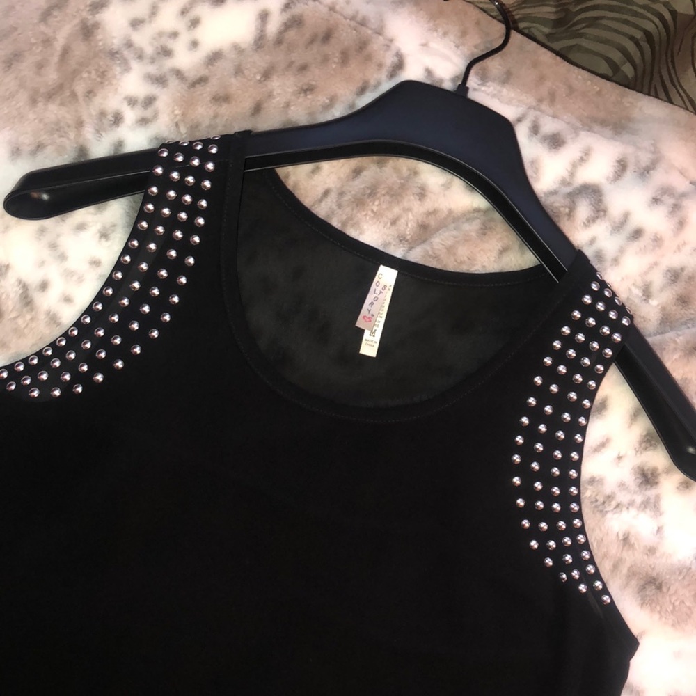 Studded Tank ! - Picture 2 of 7